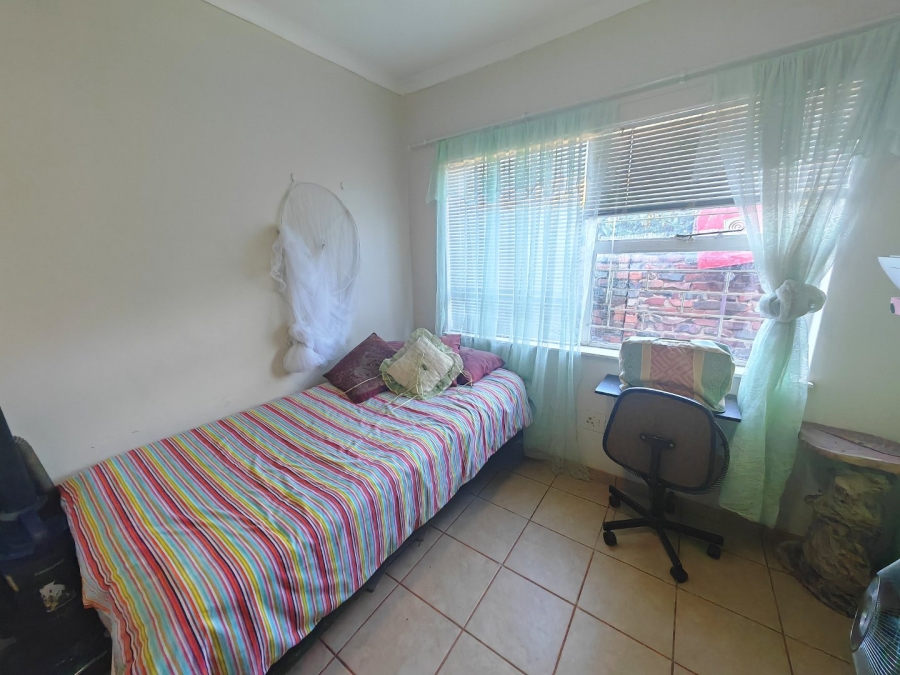 2 Bedroom Property for Sale in Pellissier Free State